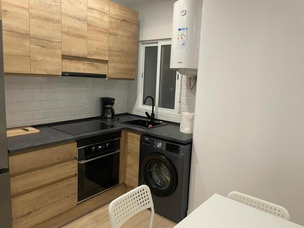 U2 Apartamento A Estrenar, Cerca De Metro マドリード エクステリア 写真