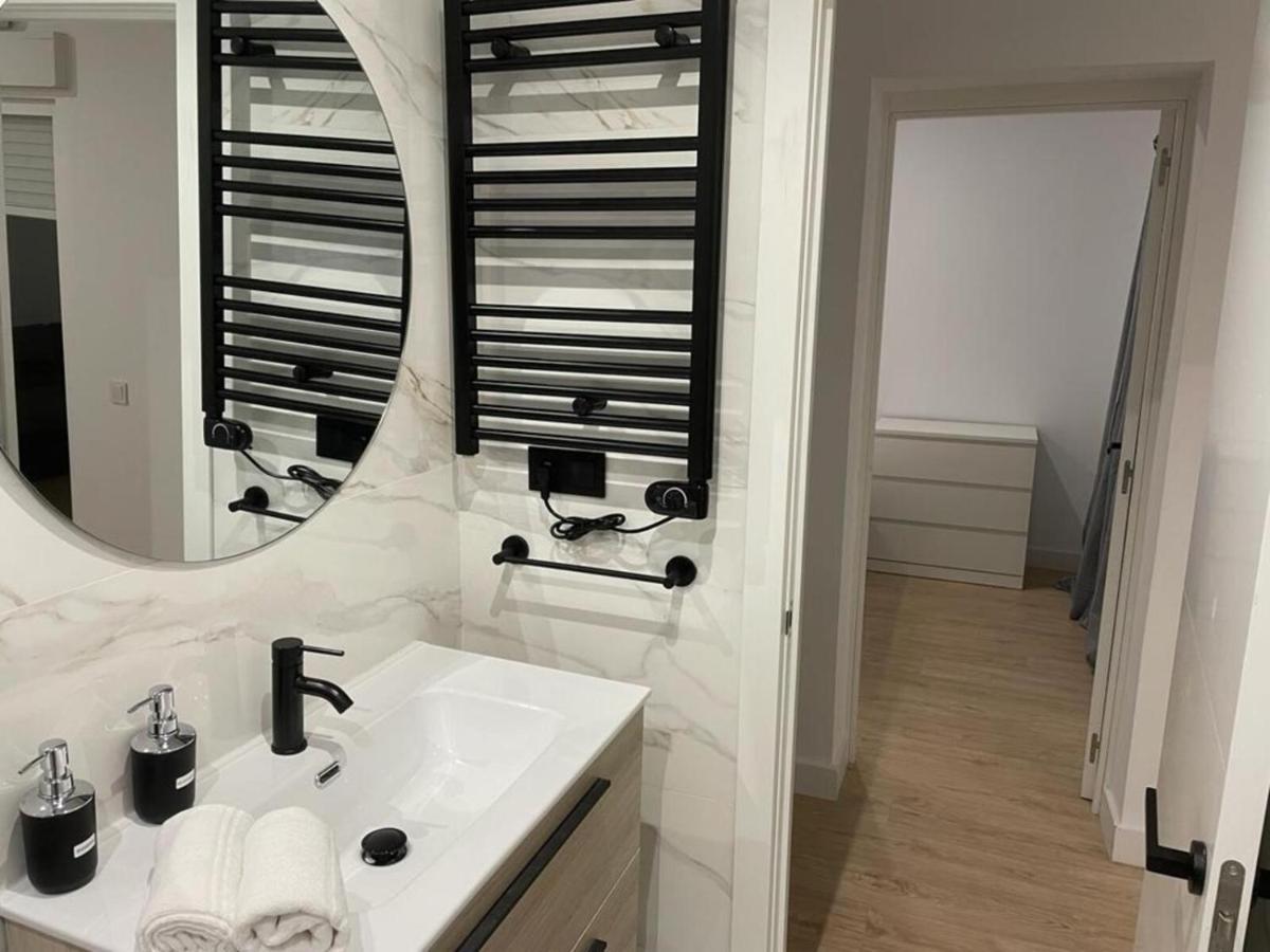 U2 Apartamento A Estrenar, Cerca De Metro マドリード エクステリア 写真
